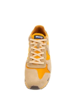 QUEENS Sneakers