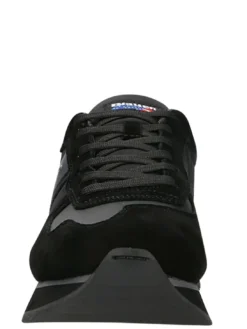 TOKYO Sneaker