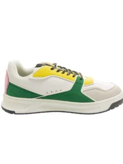 URBAN Sneakers