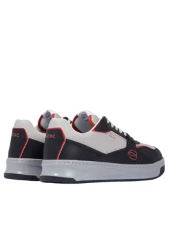 URBAN Sneakers