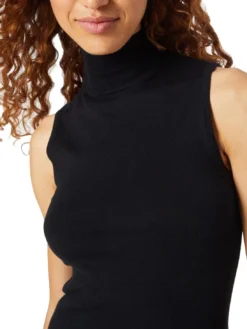 ZELINDA Top lupetto a giromanica